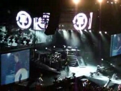 Ich bin da - Tokio Hotel - Bercy 10 mars 2008