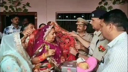 पुलिस अफसरों ने होमगार्ड जवान की बहन की शादी में भरा मायरा