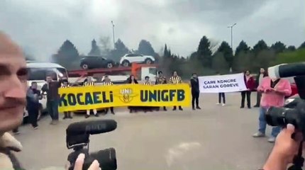 Taraftardan Sadettin Saran'a 'başkan olsana' tezahüratları