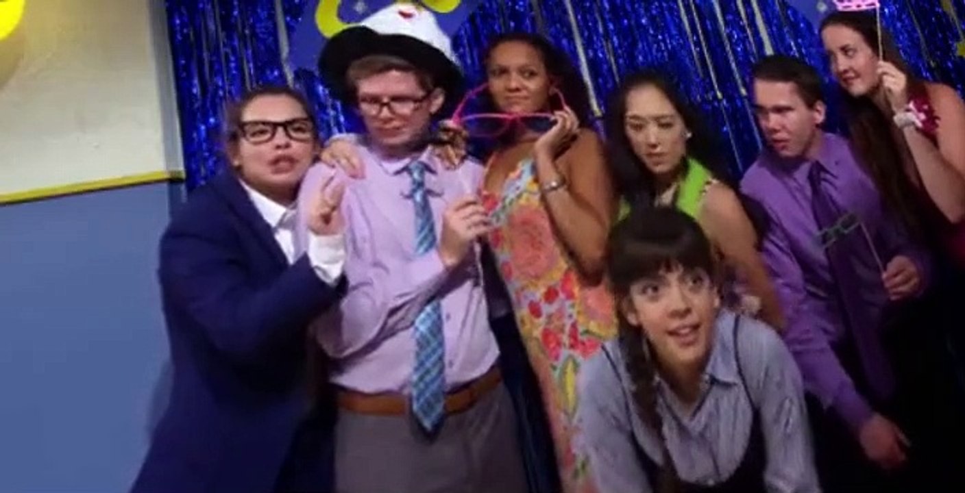 One Day At A Time S02 E11
