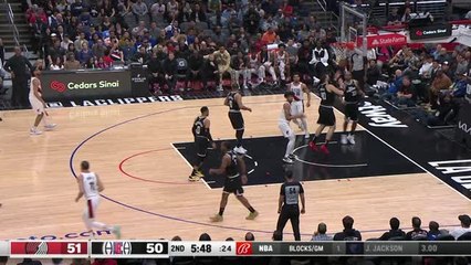 Clippers edge closer to playoffs with Trail Blazers win