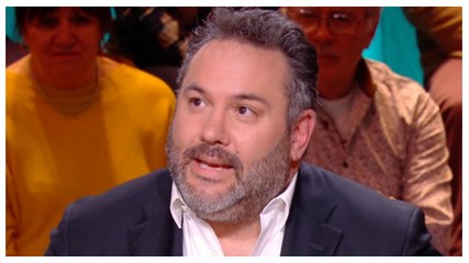 "Je la regarde..." : Bruce Toussaint apprend le décès de sa mère, une dame lui demande un selfie