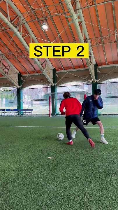 SKILL TUTORIAL #footballskills #soccerskills #footballshorts #soccershorts #sepakbola #shorts