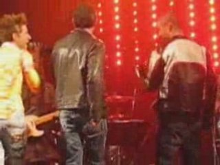 ALEXANDRIE ALEXANDRA AVEC MICHAL A TOUT LE MONDE CHANTE 2103