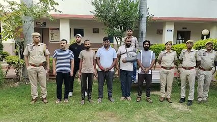 Video herunterladen: आंख खुली तो जयपुर में 484 हार्डकोर व हिस्ट्रीशीटर के ठिकानों पर पुलिस की छापेमारी