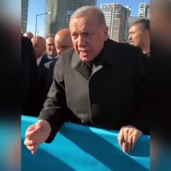 Erdoğan: "Başakşehir maçlarına gitmeniz lazım, tribünleri doldurmanız lazım"