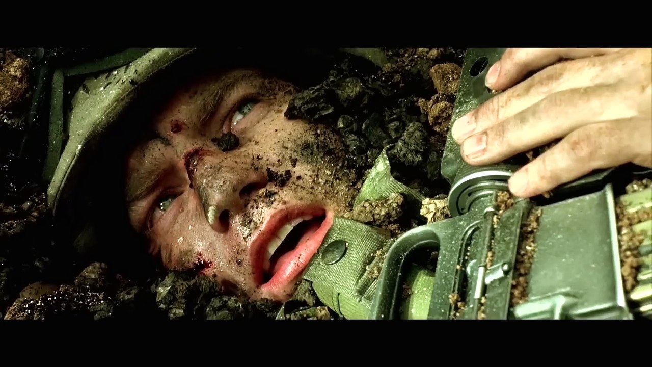 BLACK HAWK DOWN Mounting Casualties (2002) War