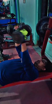 Chest exercise 5 dumbbell Press