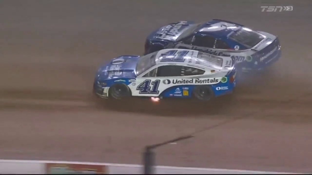 Nascar Cup Series 2023 Bristol Dirt Race Larson vs Preece Clash