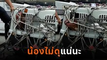 เมื่อผู้โดยสารพาหมาขึ้นเครื่อง ดูสภาพกล่องก็รู้ซึ้งถึงความโหด !!