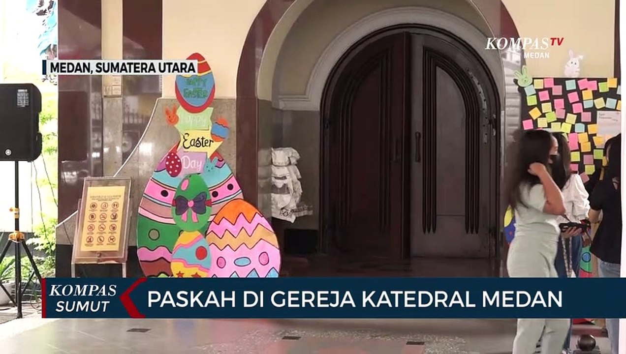 Momen Ibadah Paskah di Gereja Katedral Medan