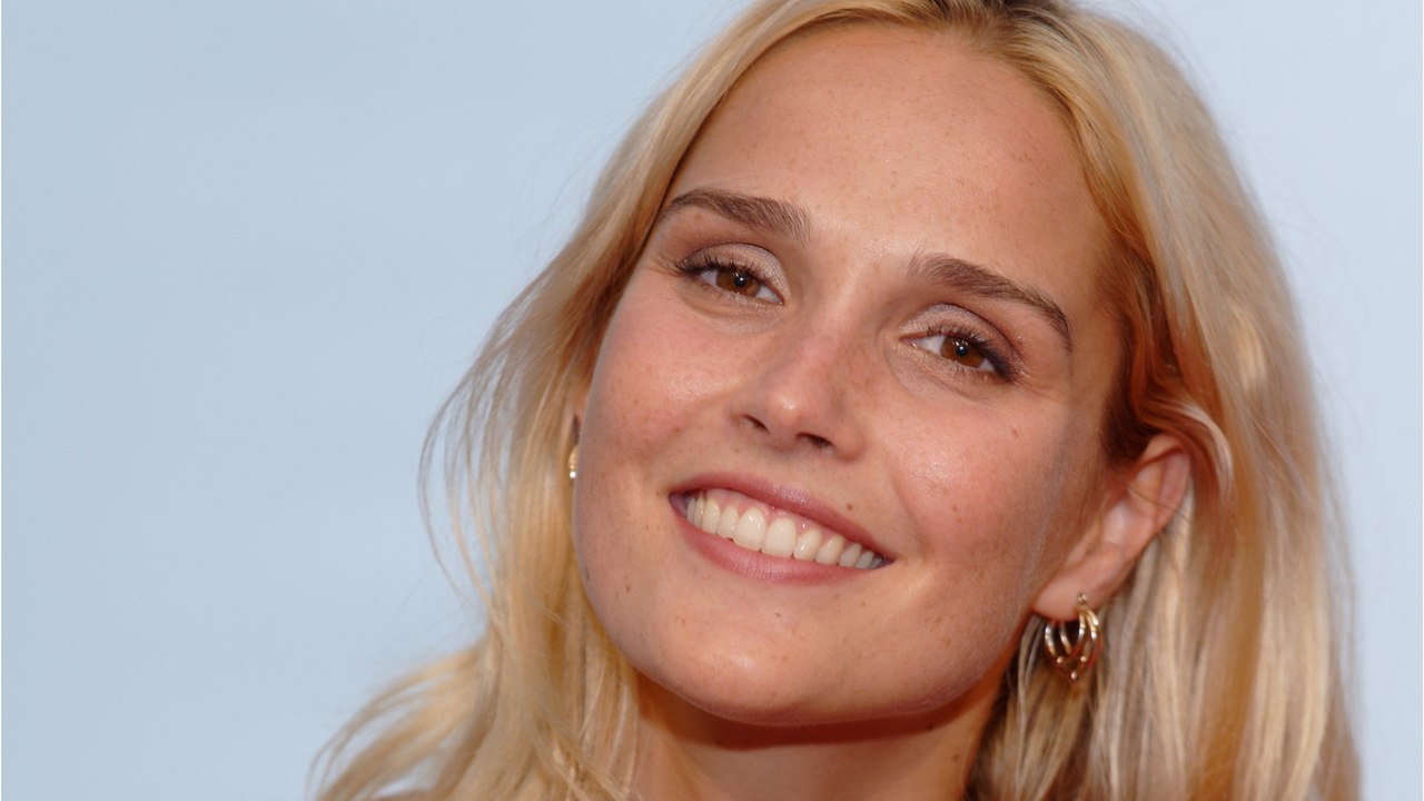 VOICI - Je te promets : ces scènes qui ont été coupées dans la saison 3