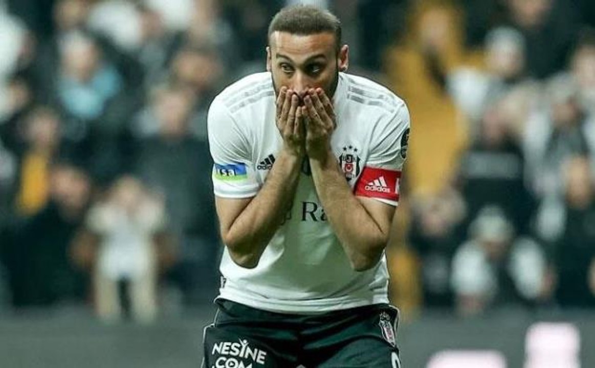 Beşiktaş'a Cenk Tosun'dan kötü haber! Kritik Trabzonspor maçında sahada olmayacak