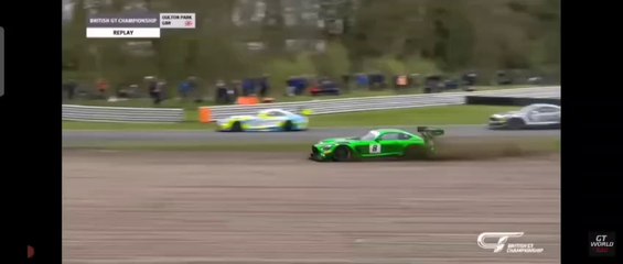 British Gt 2023 Oulton Park Race 1 Near Big Off Close Call