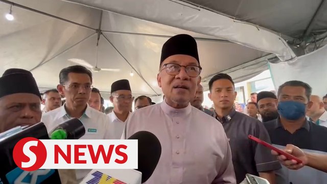 Civil servants to receive salary, financial aid by April 14 , says PM