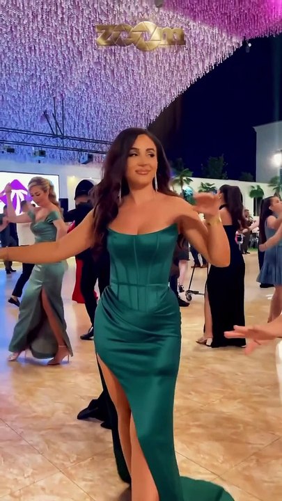 Albanian Bride ❤️❤️__nuseshqiptare _albanianbride _dasmashqiptare _kanagjegj _nusenuse _bridetobe _bride2023(MP4)