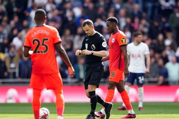 Arbitraje inglés reconoció un error que perjudicó al Brighton