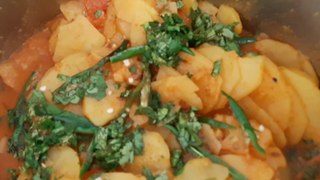 How To Cook Sliced Potato Curry | Yummy Potato Recipe