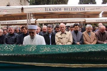 AK PARTİ'Lİ CANİKLİ, AĞABEYİNİ SON YOLCULUĞUNA UĞURLADI