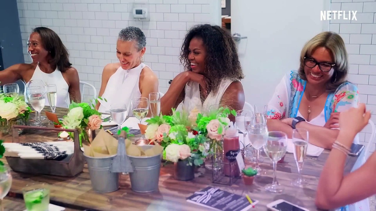 The Light We Carry: Michelle Obama and Oprah Winfrey - Official Trailer Netflix