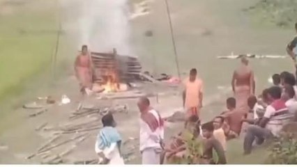 প্রেমের পরিনাম খুবই ভয়ংকর! এ কী হলো নাবালিকা ছাত্রীর....click