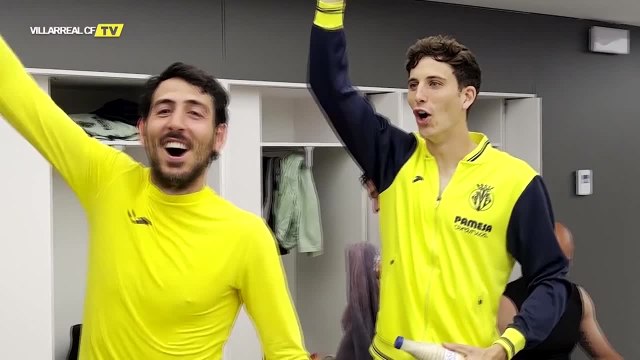 La CELEBRACIÓN del VILLARREAL en el vestuario del BERNABÉU | AS