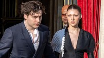 Voici - Nicola Peltz critiquée pour sa tenue lors d’une rencontre avec sa belle-mère Victoria Beckham
