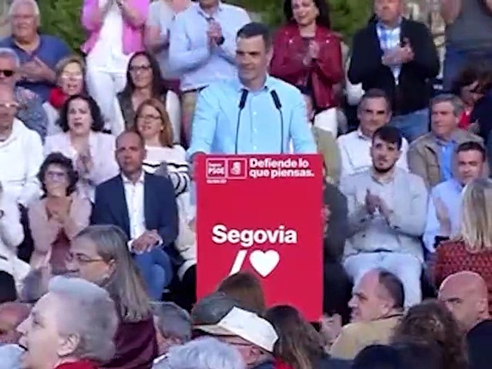 Interrumpen a Pedro Sánchez durante un acto del PSOE en Segovia de cara a las elecciones municipales