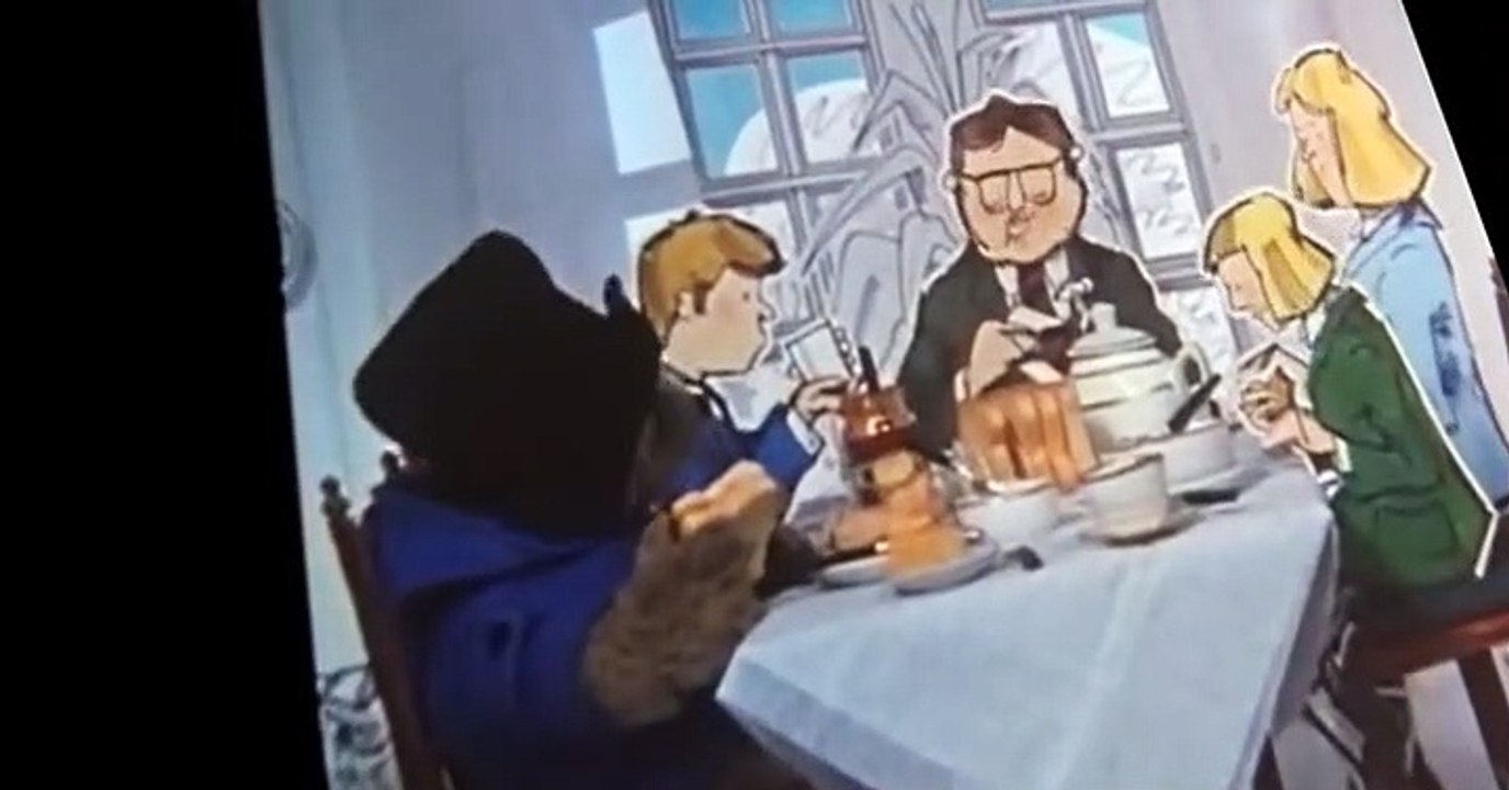 Paddington Tv Series Paddington Tv Series E032 Paddington Bakes a Cake