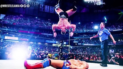 10 Finishers WWE Wrestlers Regret Doing