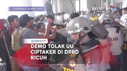 Demo Tolak UU Ciptaker di DPRD Gorontalo Ricuh