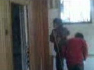 Kevin et son mur preferer c grce a moi