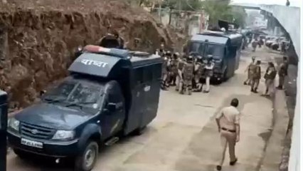 बुरहानपुर में अतिक्रमणकारियों पर चौथे दिन भी बड़ी कार्यवाही, ध्वस्त किए मकान