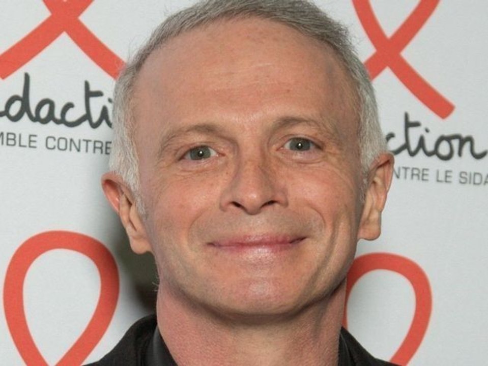 "Vous êtes tout petit..." : Anne-Elisabeth Lemoine tacle en direct Samuel Etienne dans "C à vous" ...