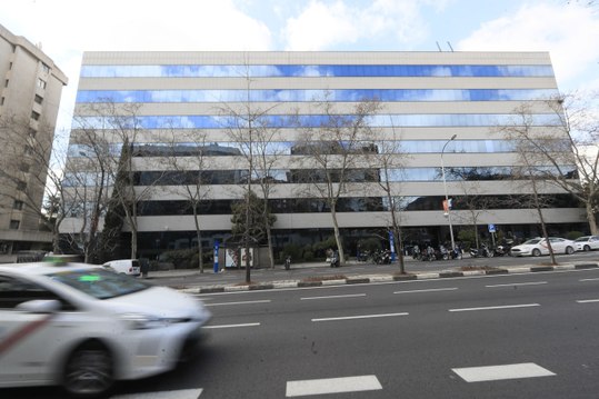 Ferrovial podría perder ventajas fiscales si Hacienda no halla motivo de su traslado