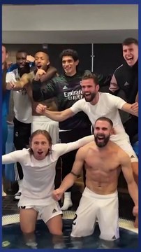 L'énorme joie du Real et Benzema après la victoire contre le Barça 4-0