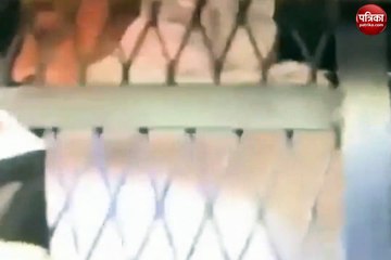 ‘यह सही नहीं है, वे मुझे मारना चाहते हैं’ माफिया अतीक के चेहरे पर छाया खौफ