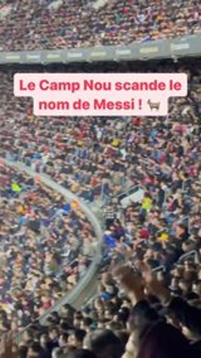 On joue la 10ème minute de jeu lors du Clasico, c'est le moment choisi par les supporters blaugranas pour scander le nom du génie argentin.  Messi signera t'il au Barca la saison prochaine ? 