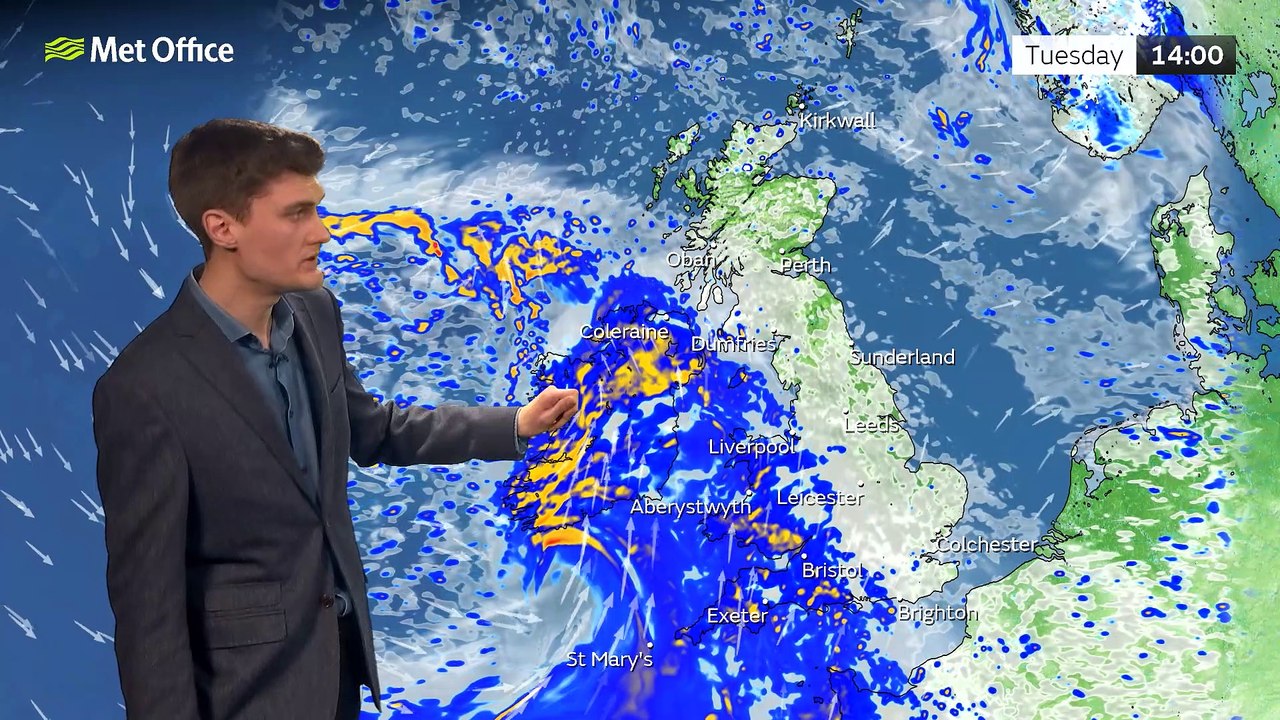 Met Office Afternoon Forecast 11/04/23 - Turning Wet and Windy - video ...