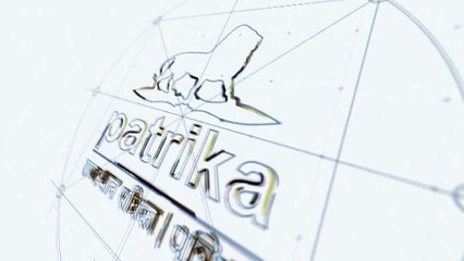 पाइप से भरी ट्रैक्टर-ट्राॅली पलटी