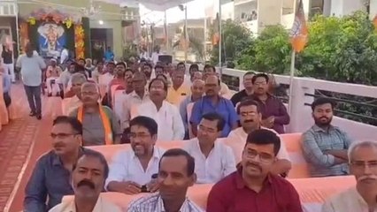 गोरखपुर: निकाय चुनाव को लेकर व्यापारियों के साथ आबकारी मंत्री ने की बैठक