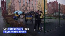 En Ukraine, un musicien joue l'hymne national chaque matin jusqu'à la 