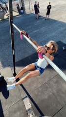 Brazilian Crossfit Athlete Carolinne Hobo #fitnesstome