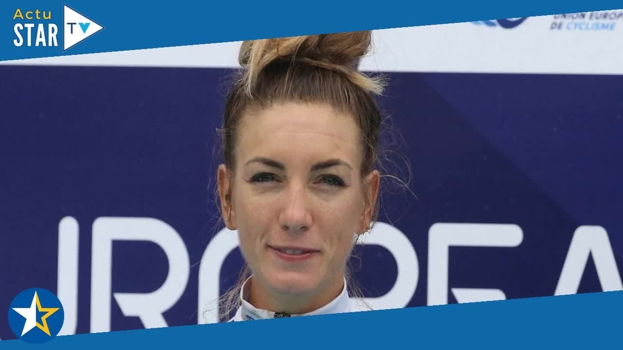 Pauline Ferrand-Prévot pose avec son compagnon (aussi une star du vélo), le visage sacrément amoché