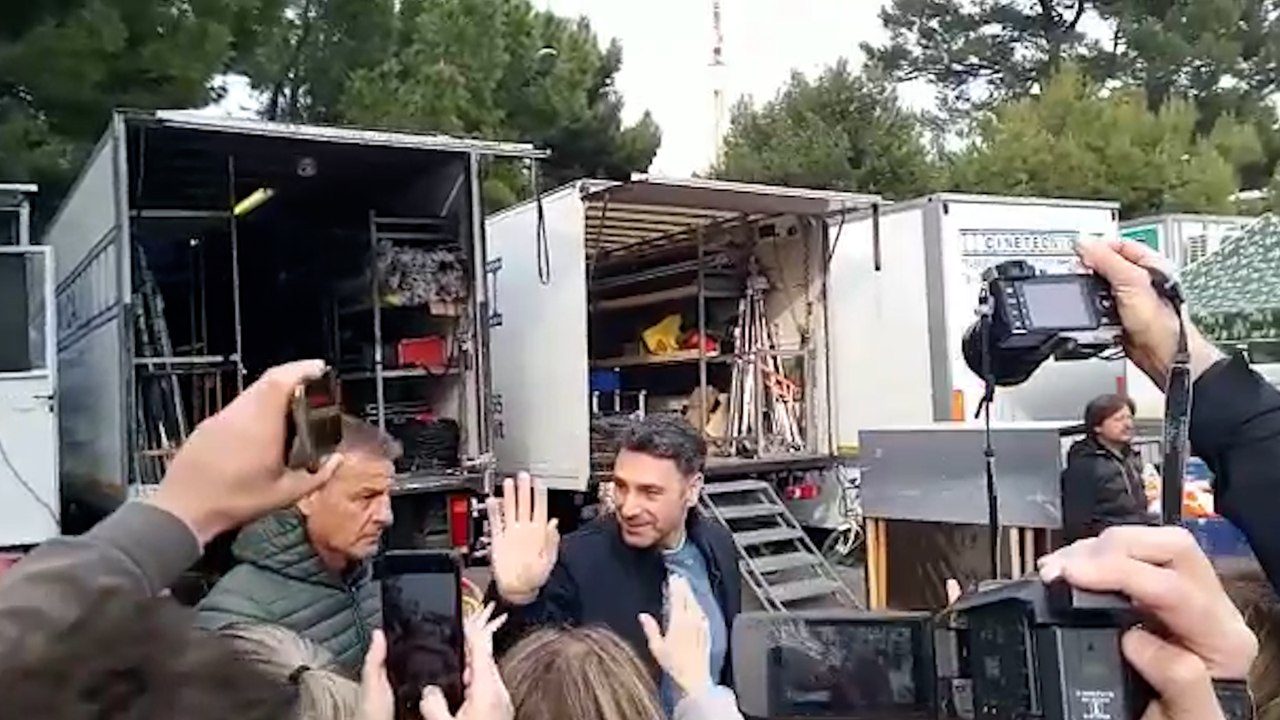 Raoul Bova ad Ancona per le riprese della nuova fiction: il video