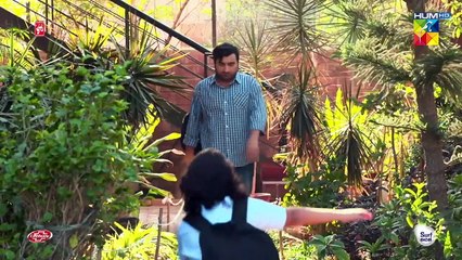 Babu Bhaiya Ke Paise Kahan Gaye.. #ayezakhan  #danishtaimoor - Chand Tara - FLO Digital