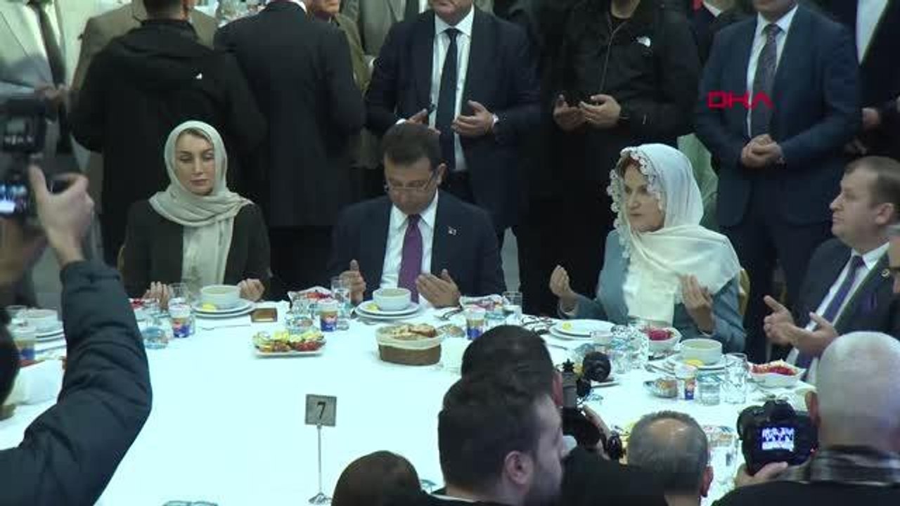 İSTANBUL-AKŞENER VE İMAMOĞLU İFTARDA MUHTARLARLA BİR ARAYA GELDİ