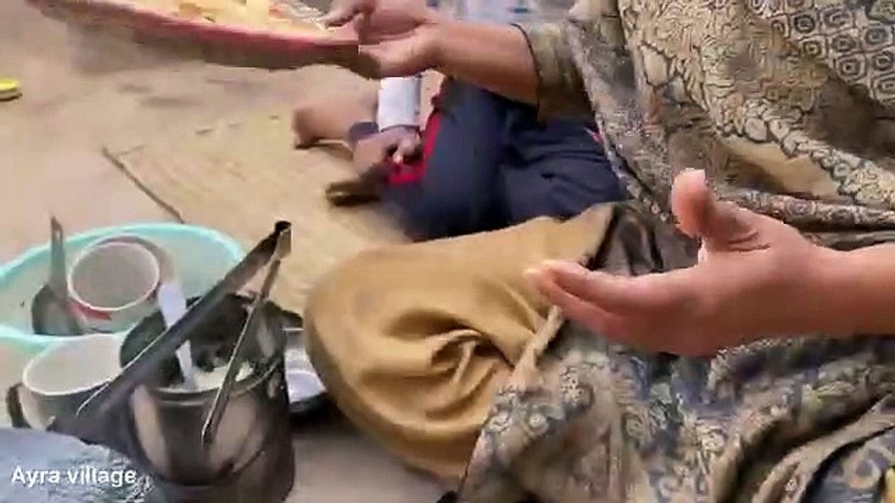 Barat-Ke-Liye-Parlour-Se-Taiyar-Hui-Paki_6