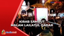 Kirab Malam Selikuran Keraton Solo, Nyala Obor dan Bagi-Bagi Tumpeng untuk Warga