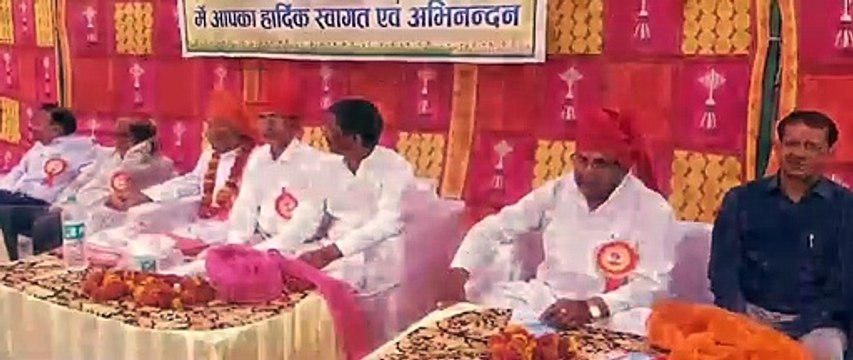 नीमकाथाना में महात्मा ज्योतिबा फुले की प्रतिमा का किया अनावरण